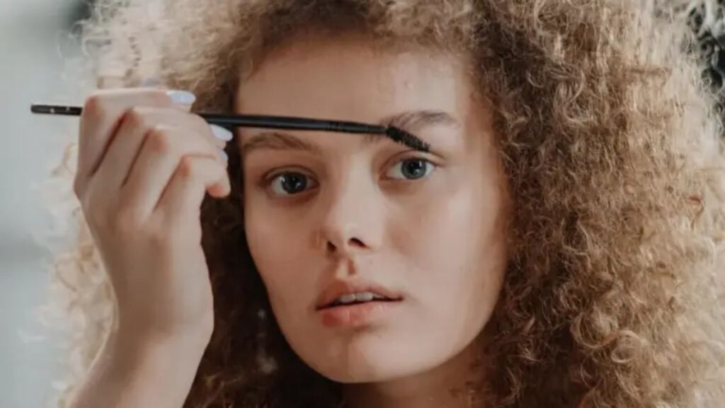 Perfectly made-up eyebrows